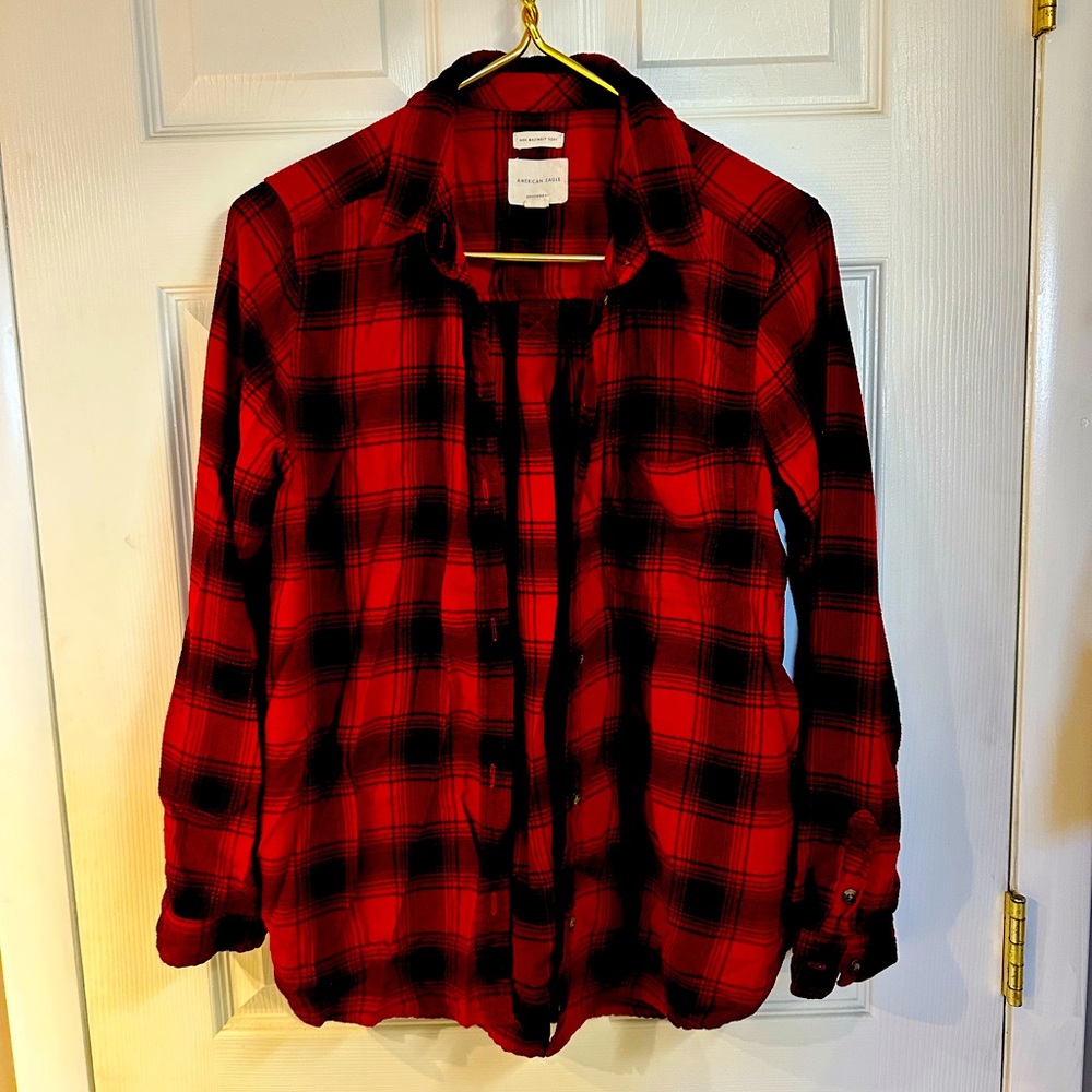 American Eagle flannel, size M